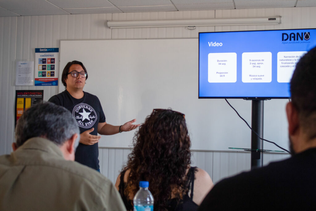 <strong>Alumnos de la carrera de Marketing Digital realizan éxito examen integrado con proyectos de emprendedores</strong>