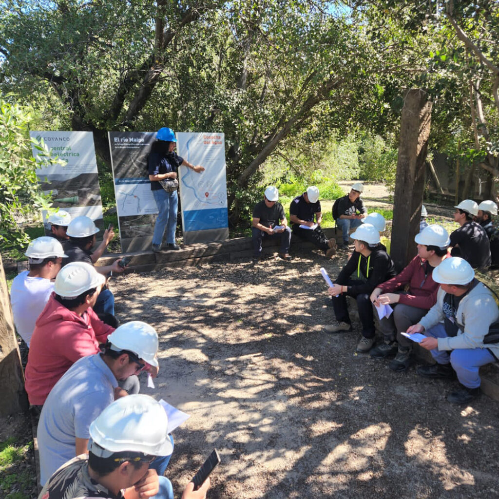 Estudiantes de Electricidad Industrial visitaron la Central Hidroeléctrica Guayacán